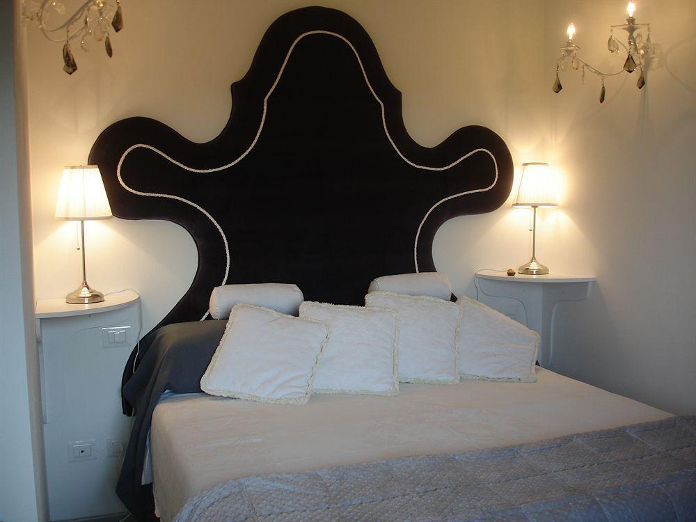 Country Lodge B&B เซียนา ภายนอก รูปภาพ