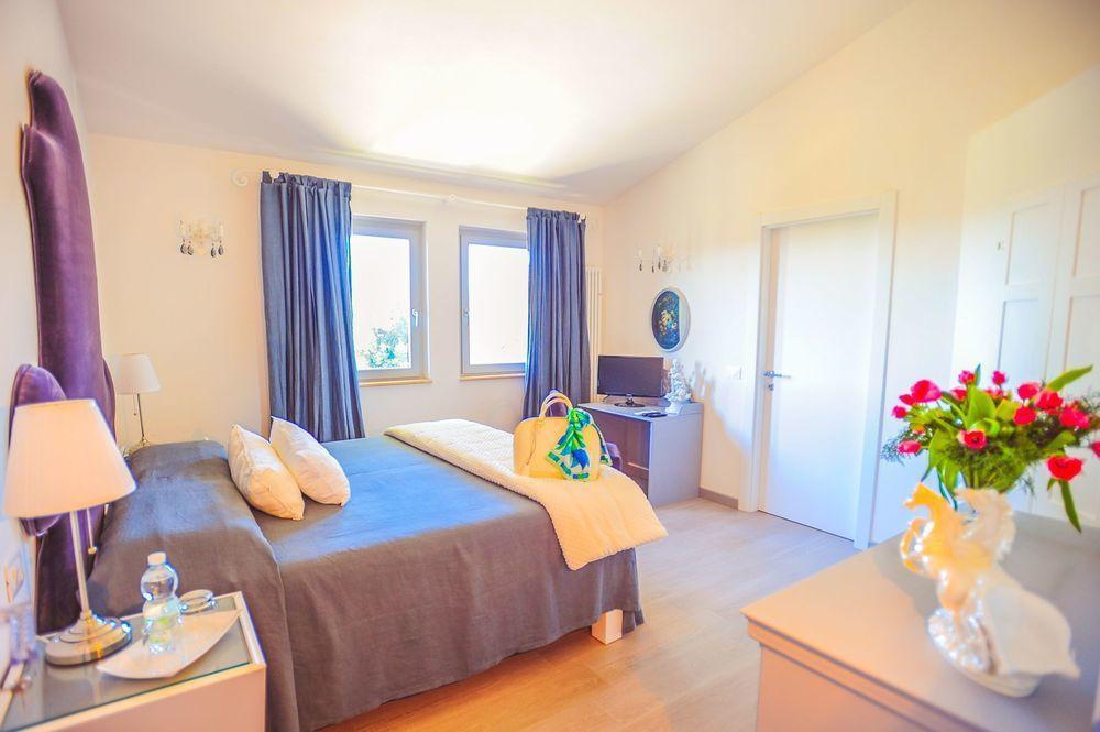 Country Lodge B&B เซียนา ภายนอก รูปภาพ