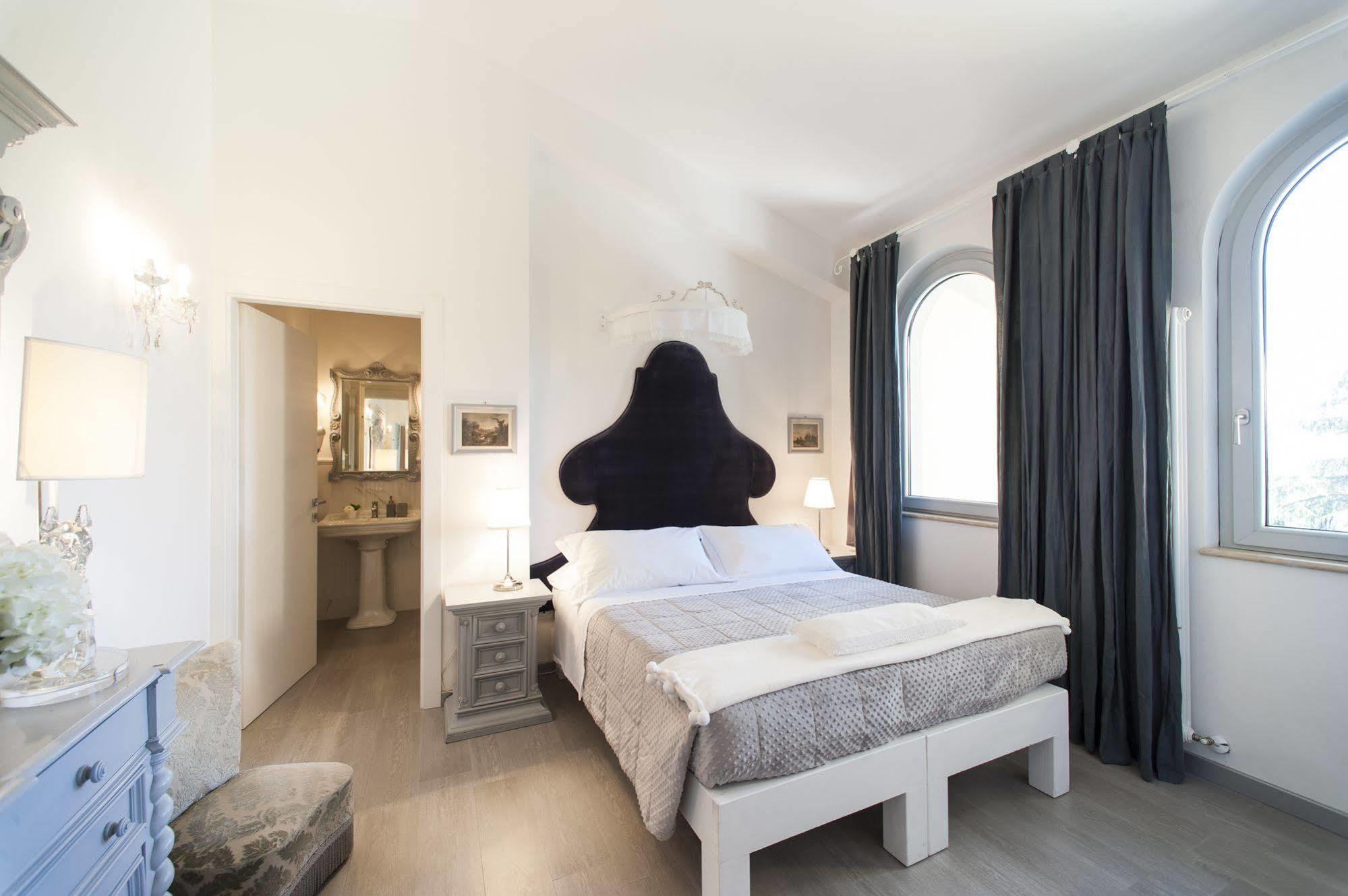 Country Lodge B&B เซียนา ภายนอก รูปภาพ