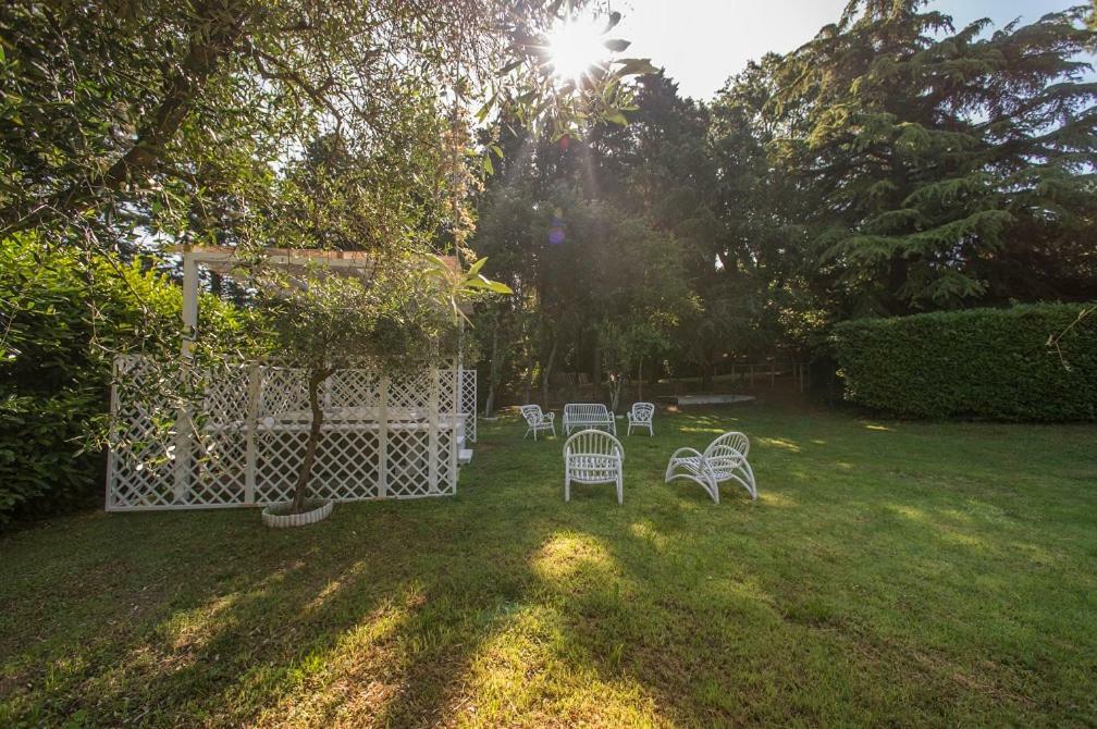 Country Lodge B&B เซียนา ภายนอก รูปภาพ