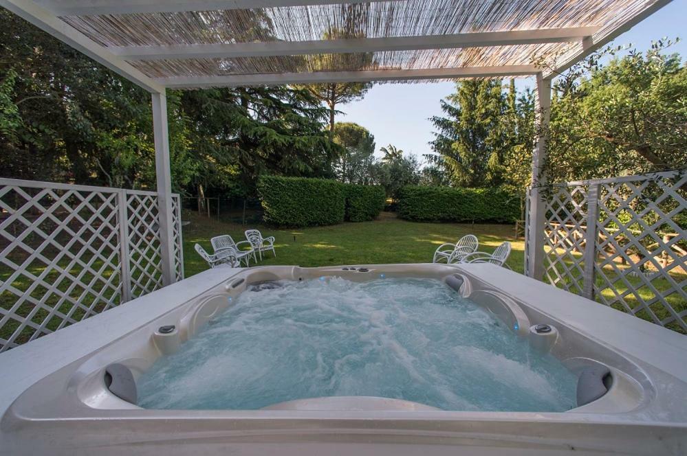 Country Lodge B&B เซียนา ภายนอก รูปภาพ